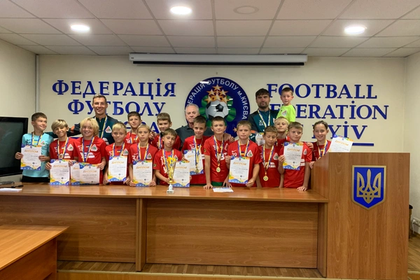 ФК «Локомотив» U11 став чемпіоном Києва сезону 2024/2025